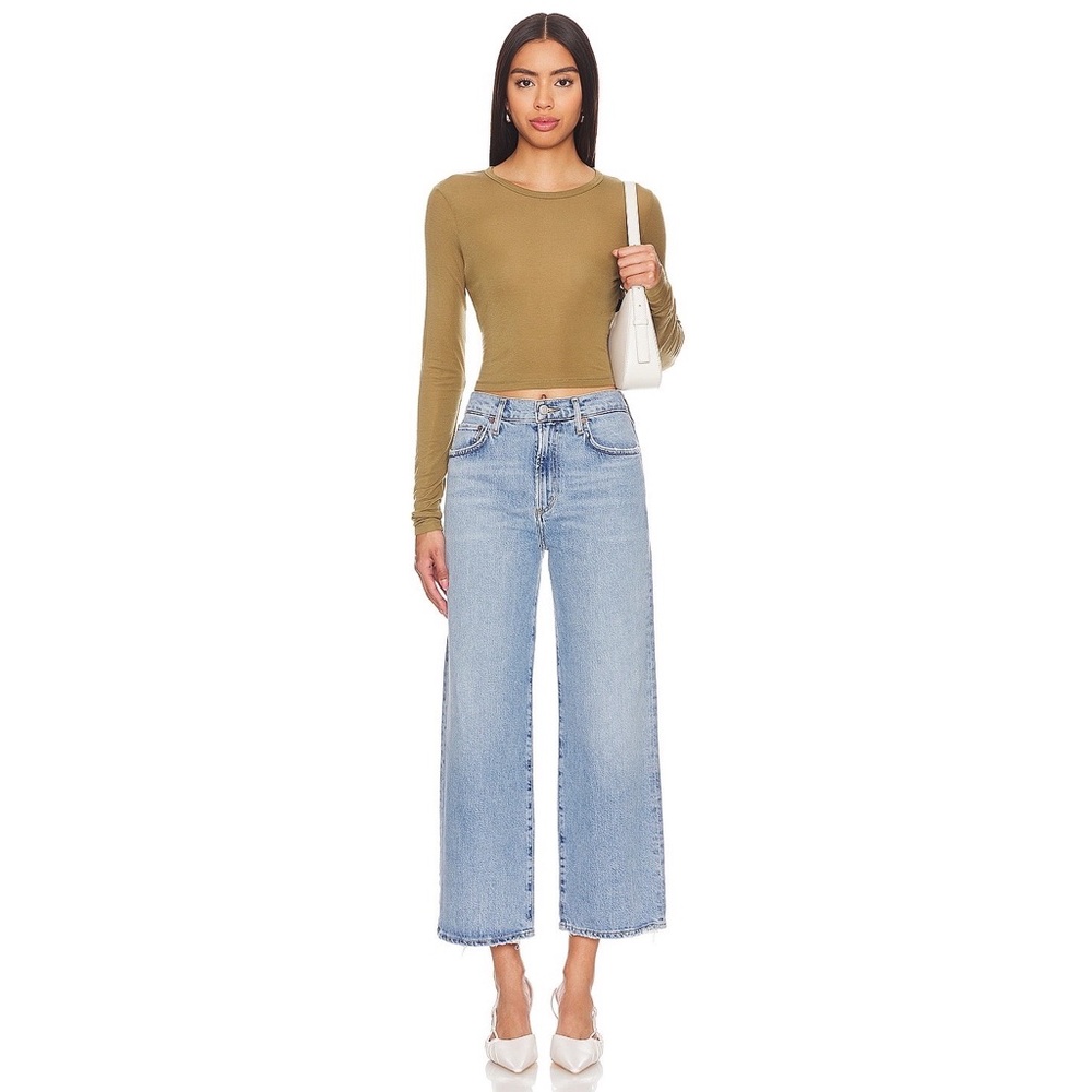 Agolde Harper Crop Mid-Rise Wide Straight Leg Jeans‎ in Hassle - Picture 4 of 11
